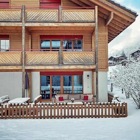 Apartment Breithorn - Charming Home - Free Parking & Wifi لوتربرونن المظهر الخارجي الصورة